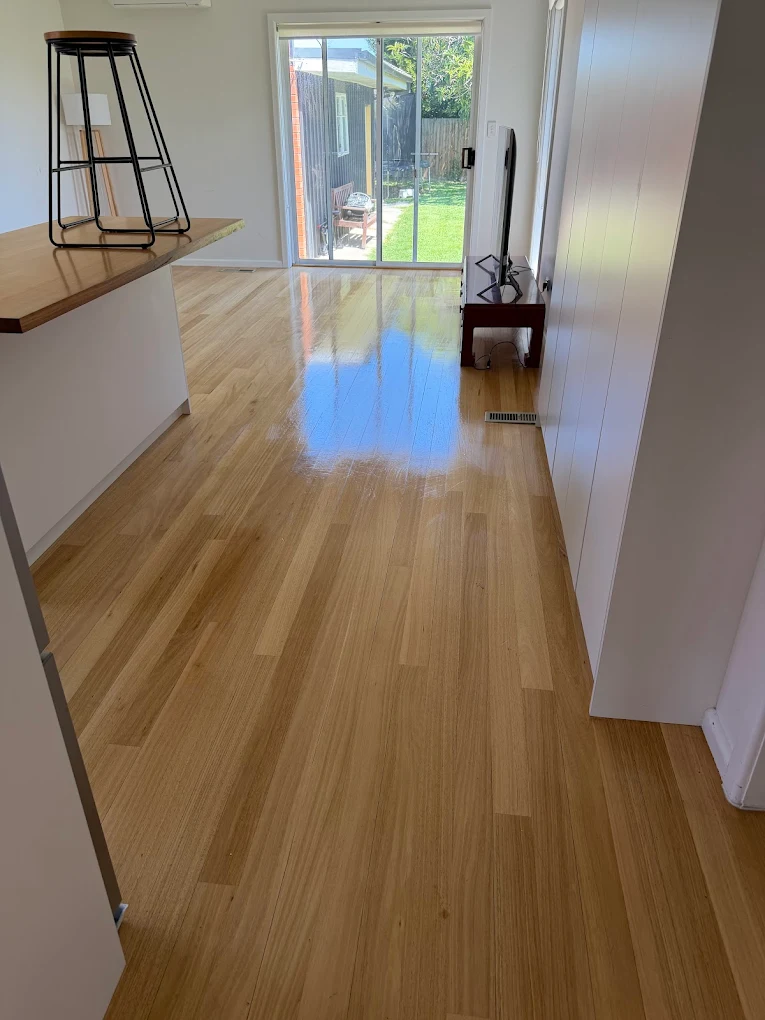 Timber Floor Clean - Diamond Bond Cleaning